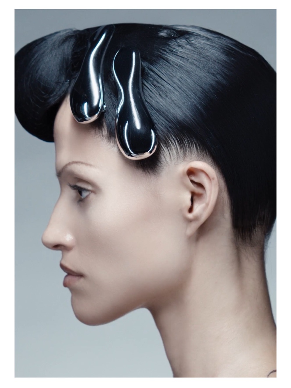 Zara Sleek Sculptural Hair Barrette